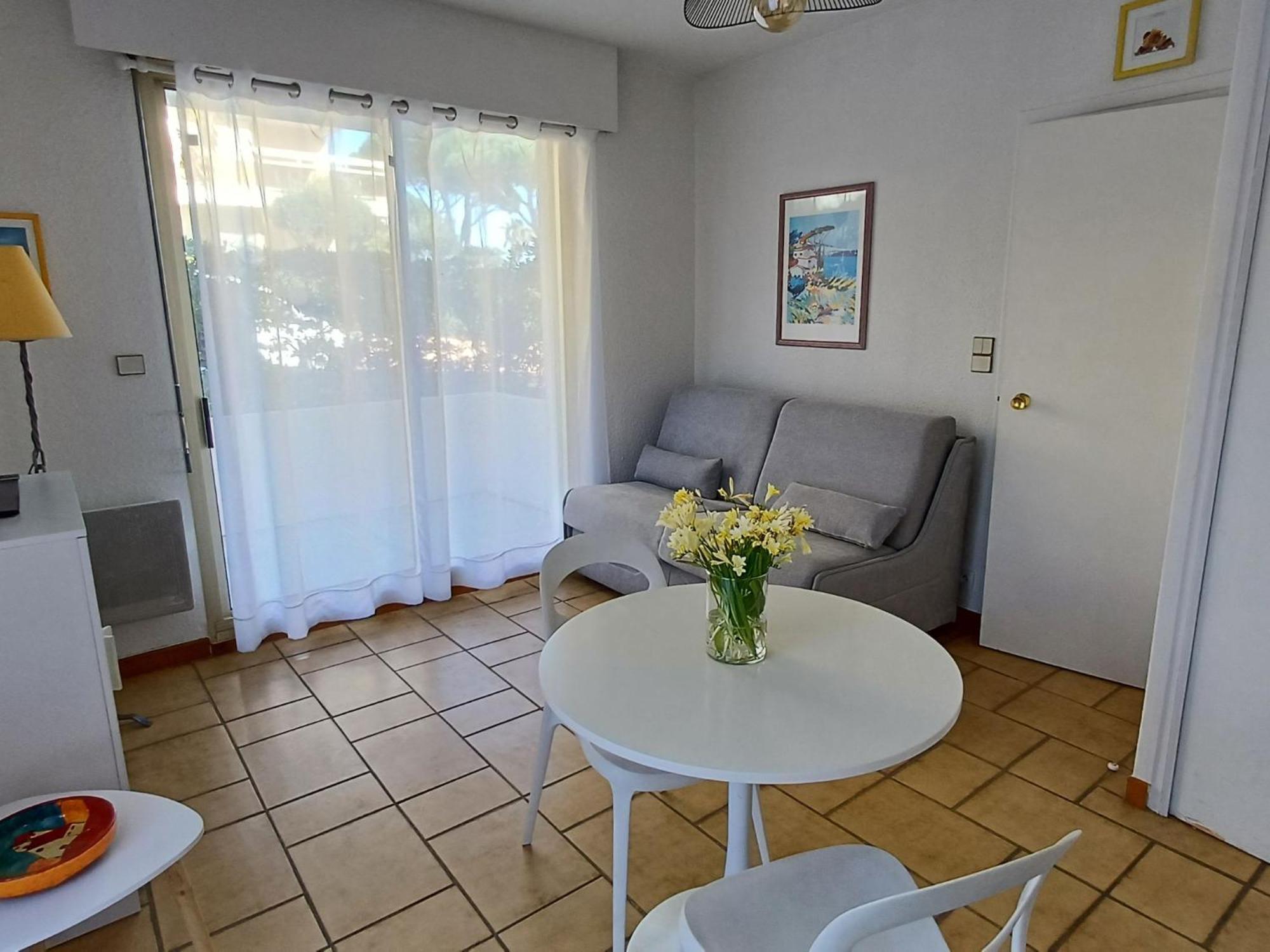Studio Antares-1 By Interhome Cavalaire-sur-Mer Exteriör bild