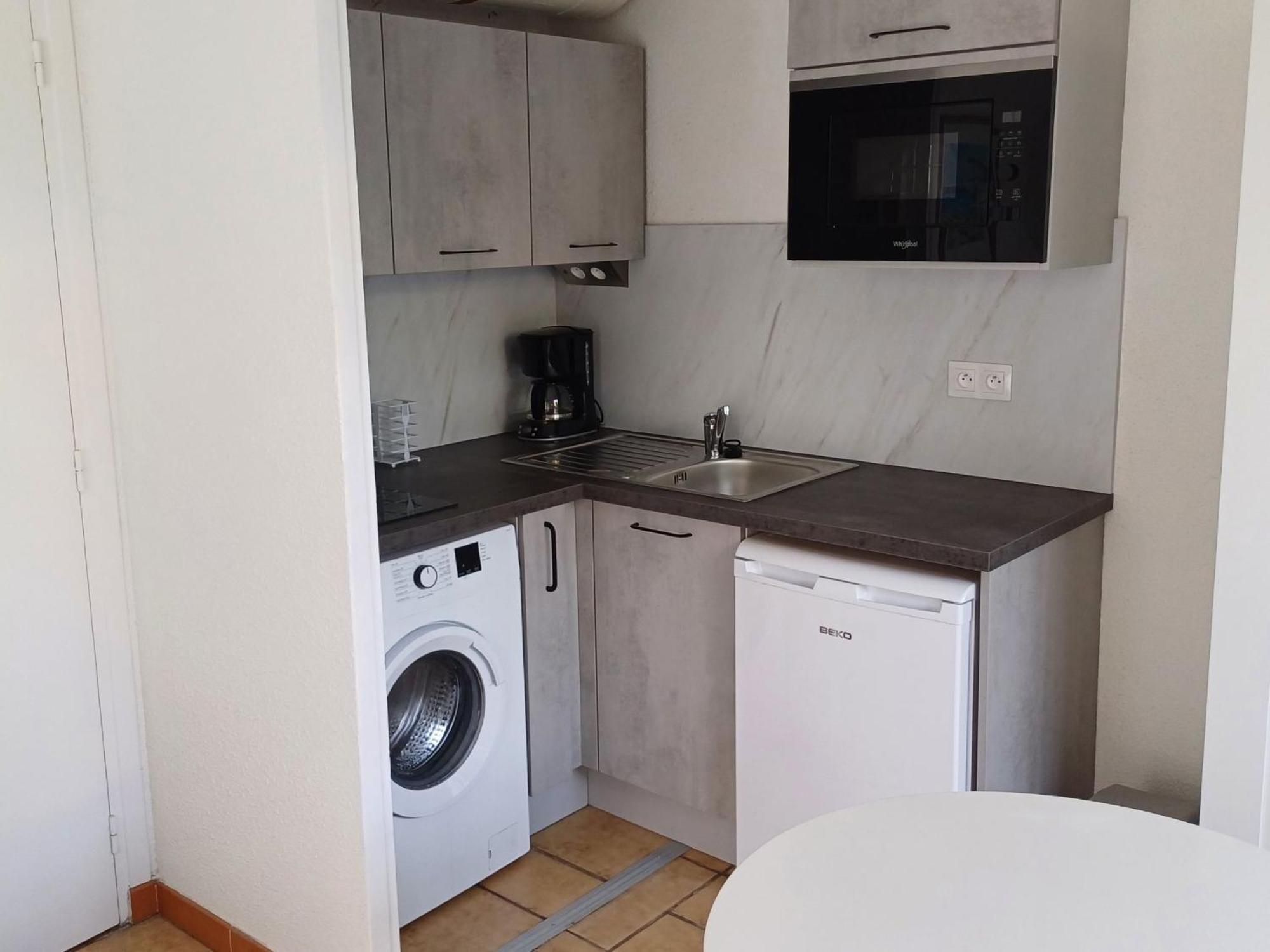 Studio Antares-1 By Interhome Cavalaire-sur-Mer Exteriör bild